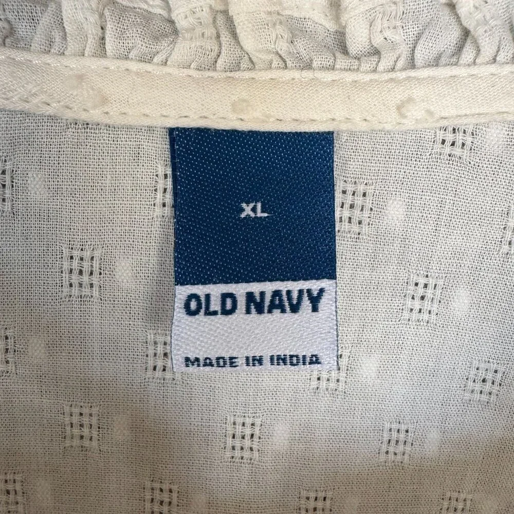 Old‎ Navy Creme De La Creme Cotton Puff-Sleeve Lace-Trim Clip-Dot Blouse Size XL